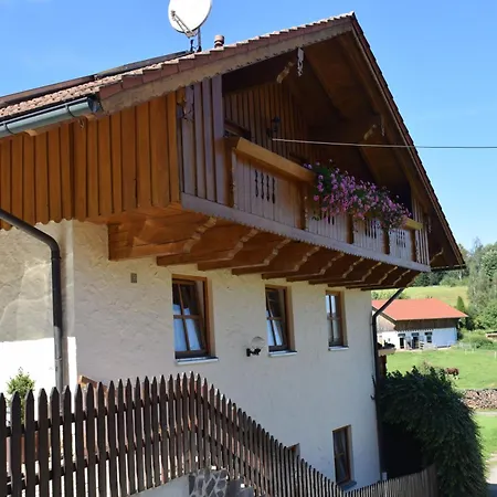 Steinbeisser Apartment Arrach