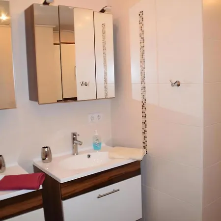 Steinbeisser Apartment